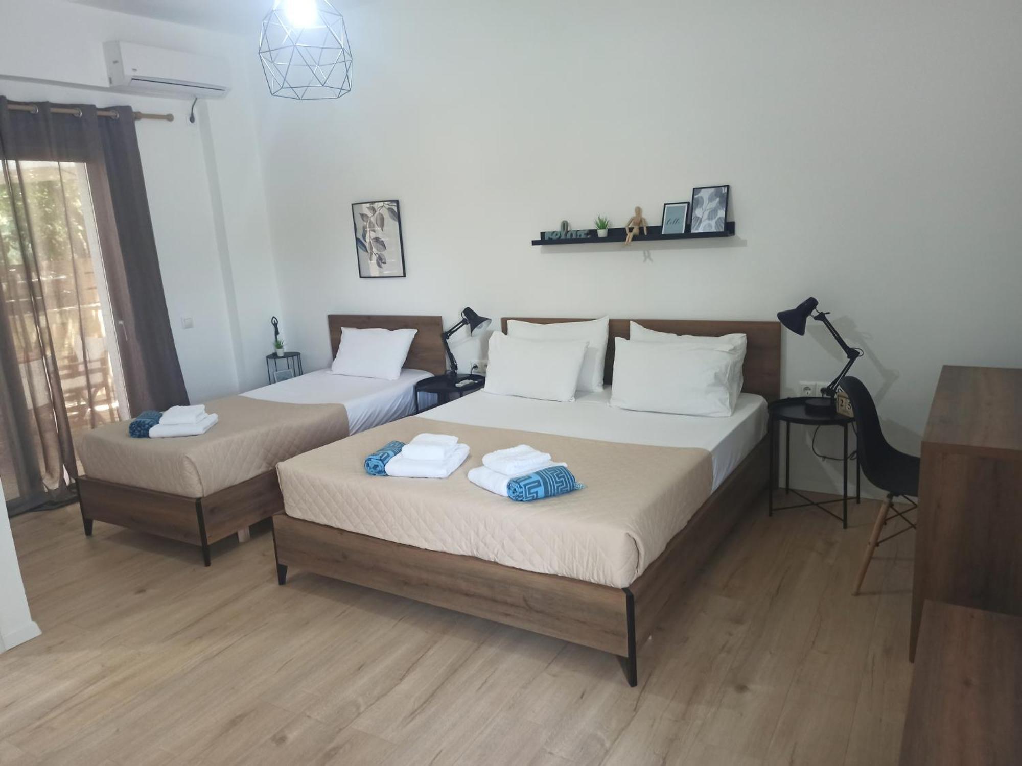 Bourbos Summer Rooms Himare Phòng bức ảnh